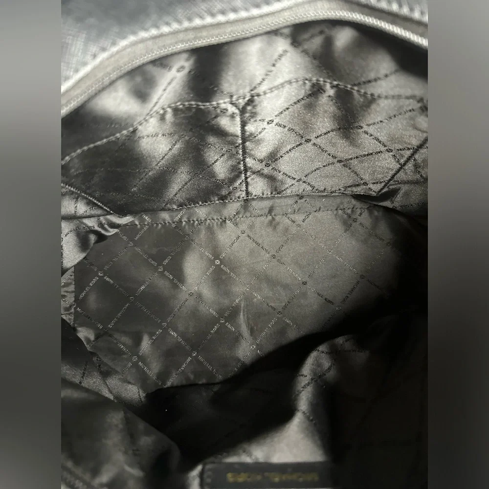 #143 Michael Kors Jet Set Travel Large Top Zip Black Leather Shoulder Tote - Picture 14 of 17